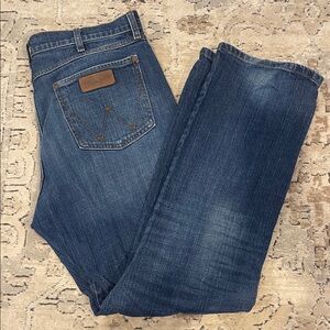 Men's Wrangler Relaxed Bootcut Jeans